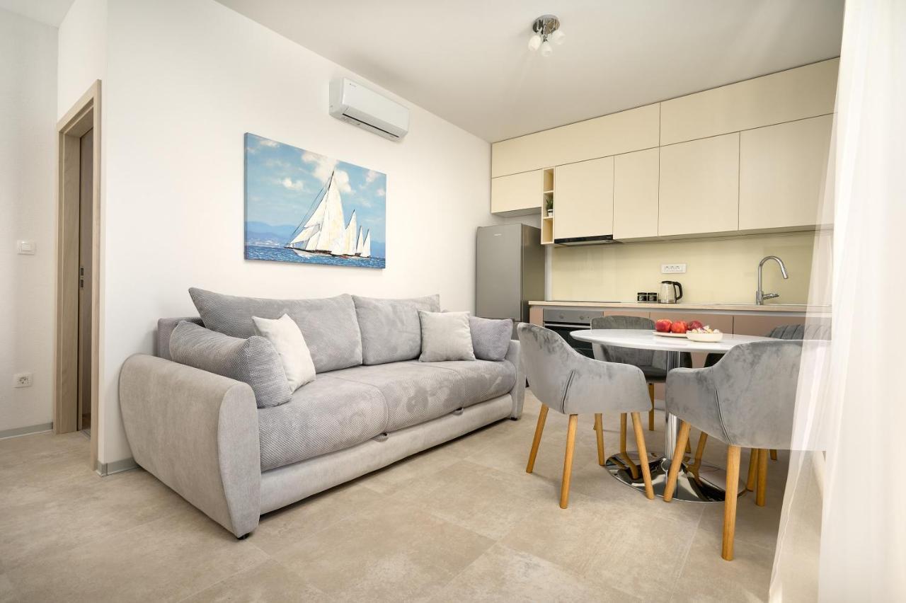 Zora Residence Каштела Экстерьер фото